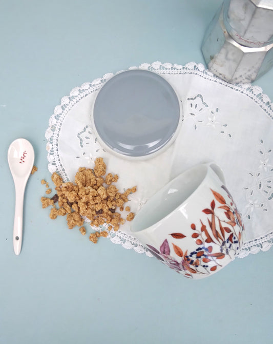 Cereal Bowl With Handle With Gray Lid