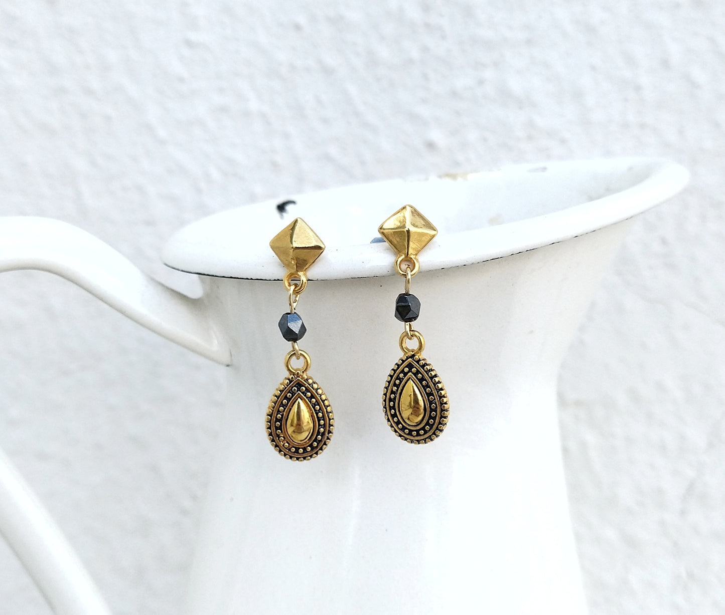 22k Gold Hematite Teardrop Earrings