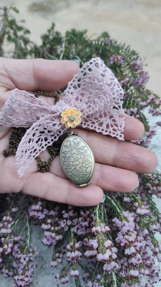 Family Tree Necklace, 4 Photo Locket Necklace, Gift For Mom