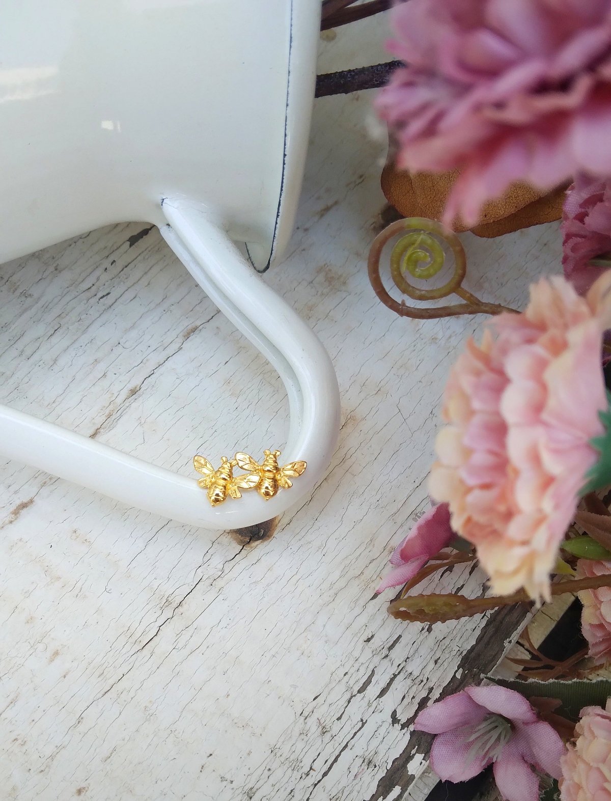 Bee Jewelry Set in Honeycomb Porcelain Jewelry Box, Adjustable Bee Ring and Tiny Bee Stud Earrings