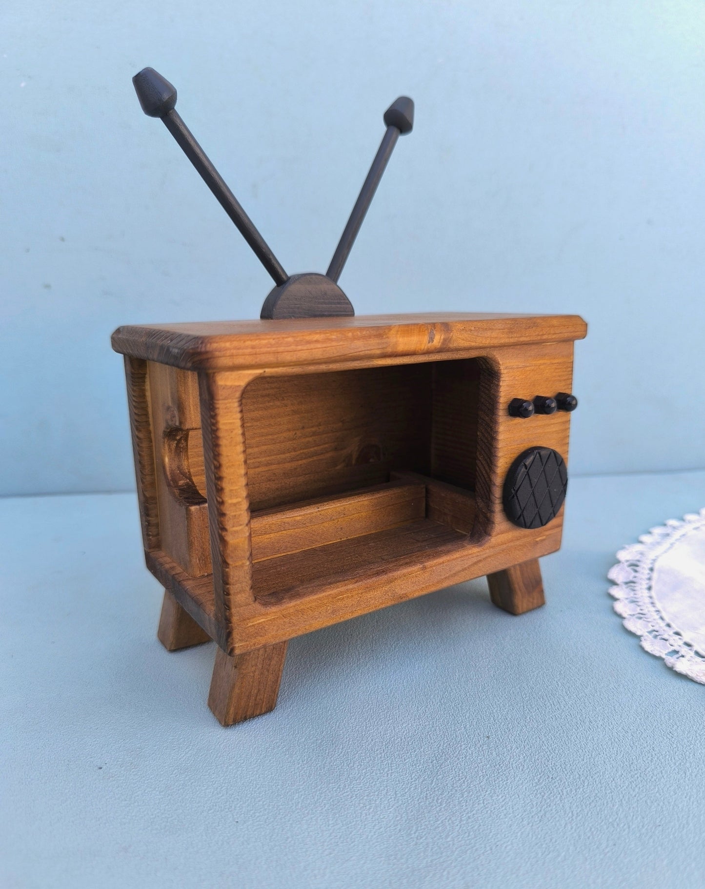 Old TV with Ceramic Colorful Coasters, Coasters Set of 4 With Wooden Holder, Retro Home Decor