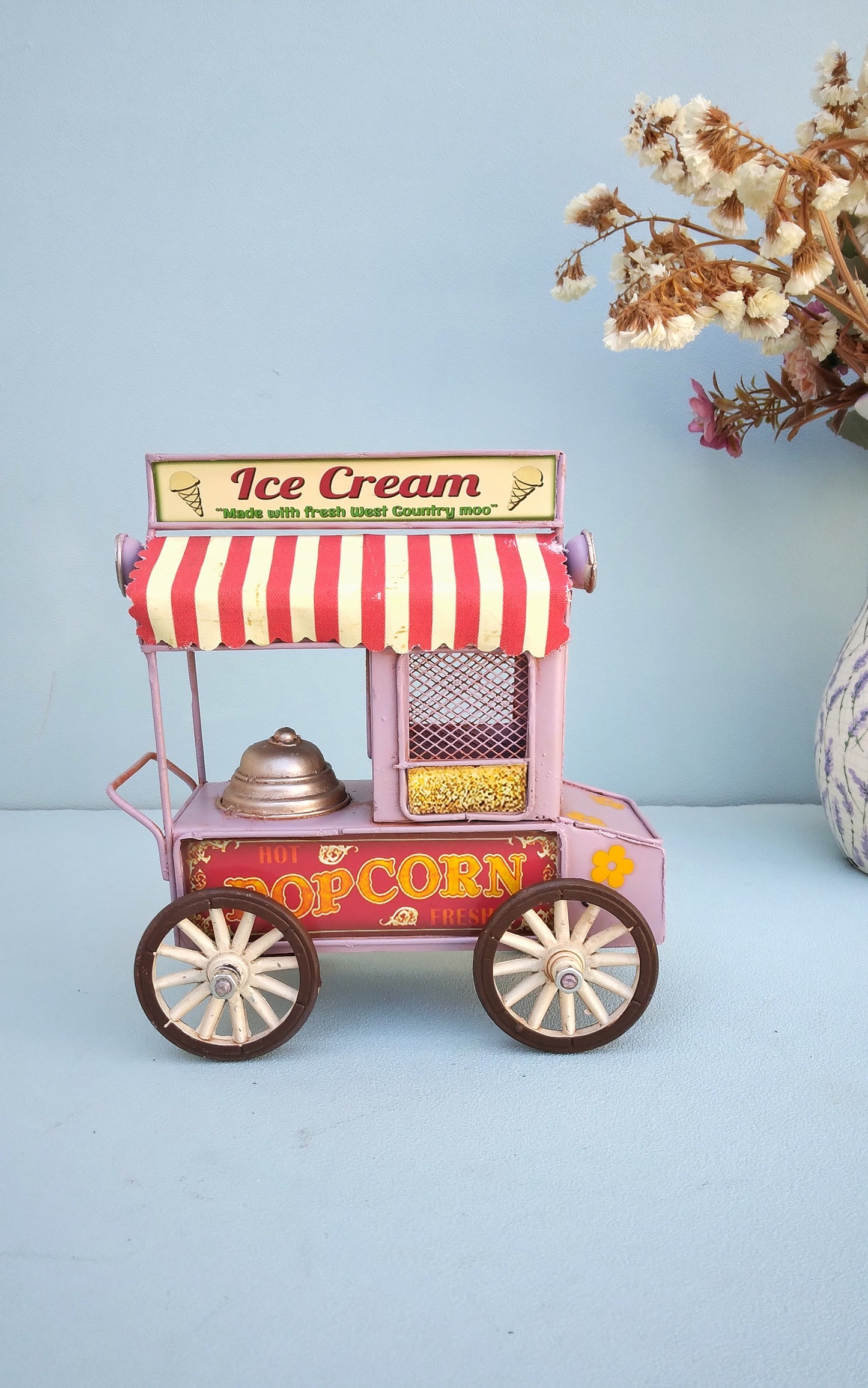 Miniature Ice Cream Cart, Retro Popcorn Stand, Fair Theme Party Table Decor