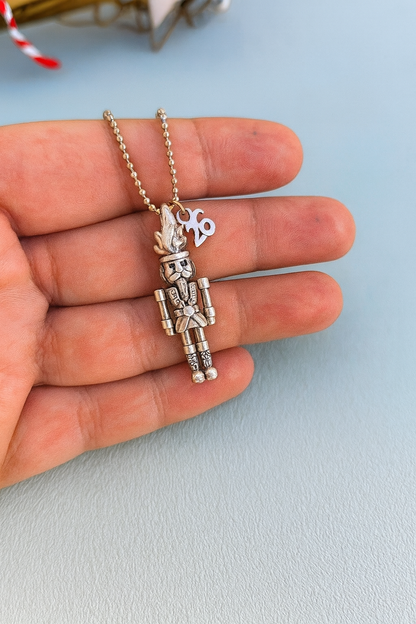 2026 Γούρι Καρυοθραύστης Κολιέ