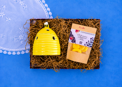 Beehive Wax Melt Burner And Soy Wax Melts Gift Box, Essential Oils Diffuser, Cute Bee Gifts For Nature Lover