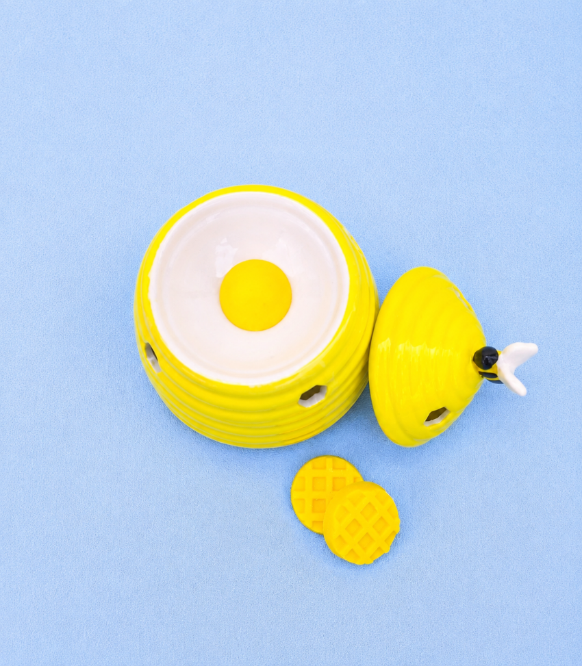 Beehive Wax Melt Burner And Soy Wax Melts Gift Box, Essential Oils Diffuser, Cute Bee Gifts For Nature Lover