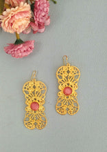 Load image into Gallery viewer, 24k Gold Metal Lace Earrings, Rose Quartz Dangle Earrings
