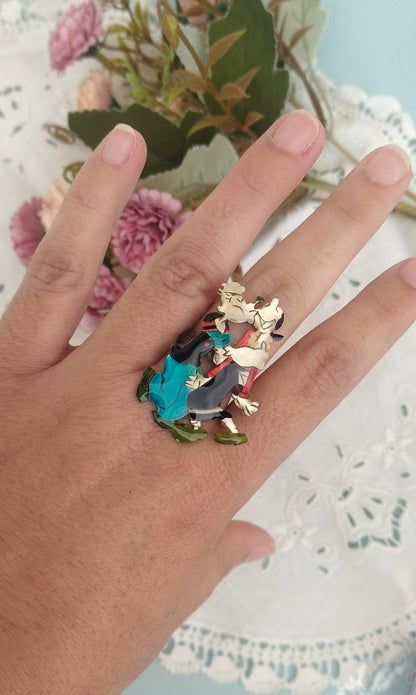 Popeye's Kiss Ring