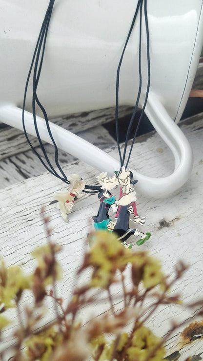 Popeye's Kiss Enamel Necklace