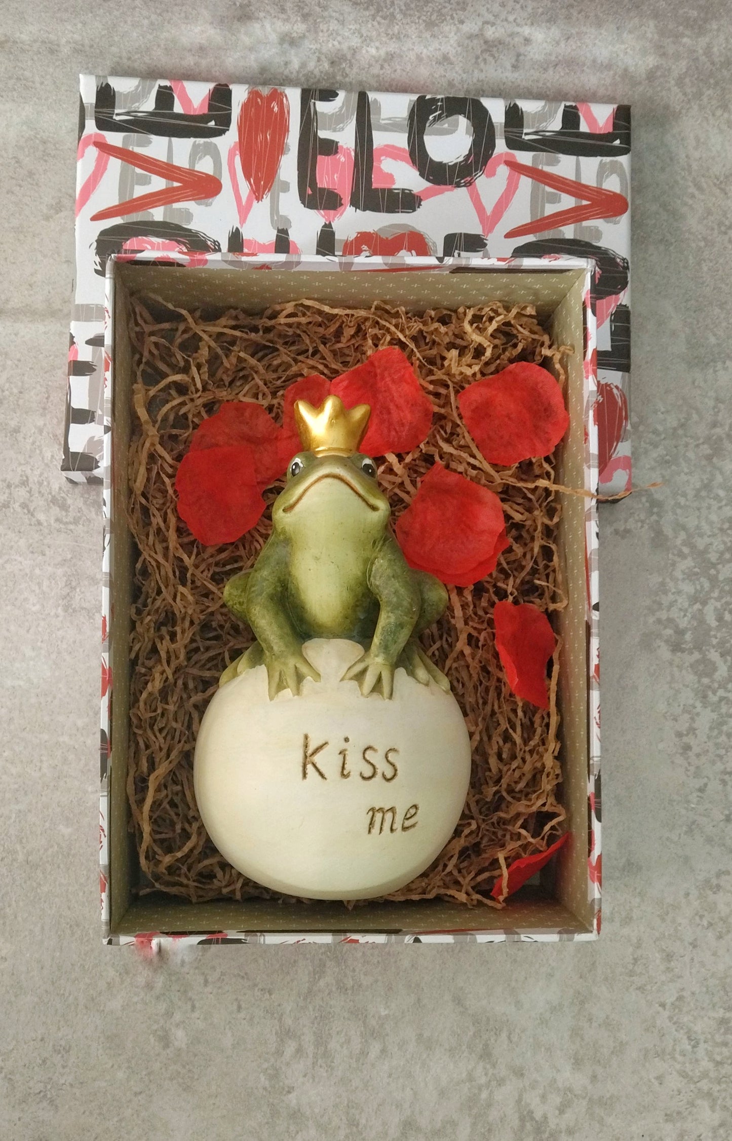 Prince Frog Ceramic Figurine, Kiss Me
