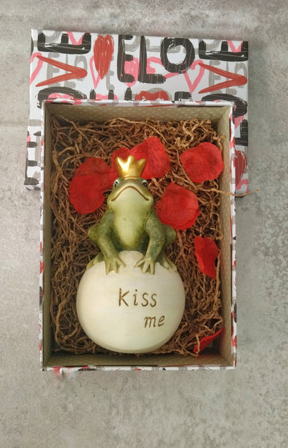 Prince Frog Ceramic Figurine, Kiss Me