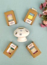 Load image into Gallery viewer, Oil Burner Gift Set, Small Ceramic Wax Burner With Soy Wax Melts In Mushroom Shape
