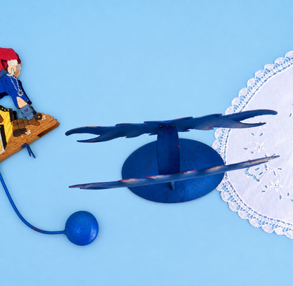 Pendulum Metal Pirate Treasure Chest, Retro Style Collectible Toy, Never Neverland Theme Baptism Decorations