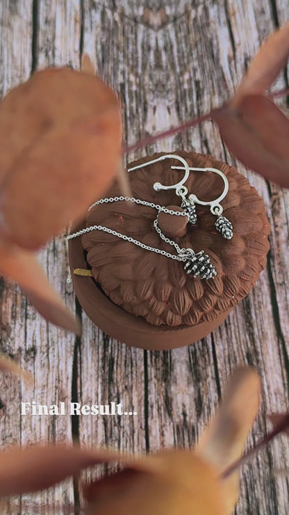 Pinecone Jewelry Set In Porcelain Pinecone Jewelry Box