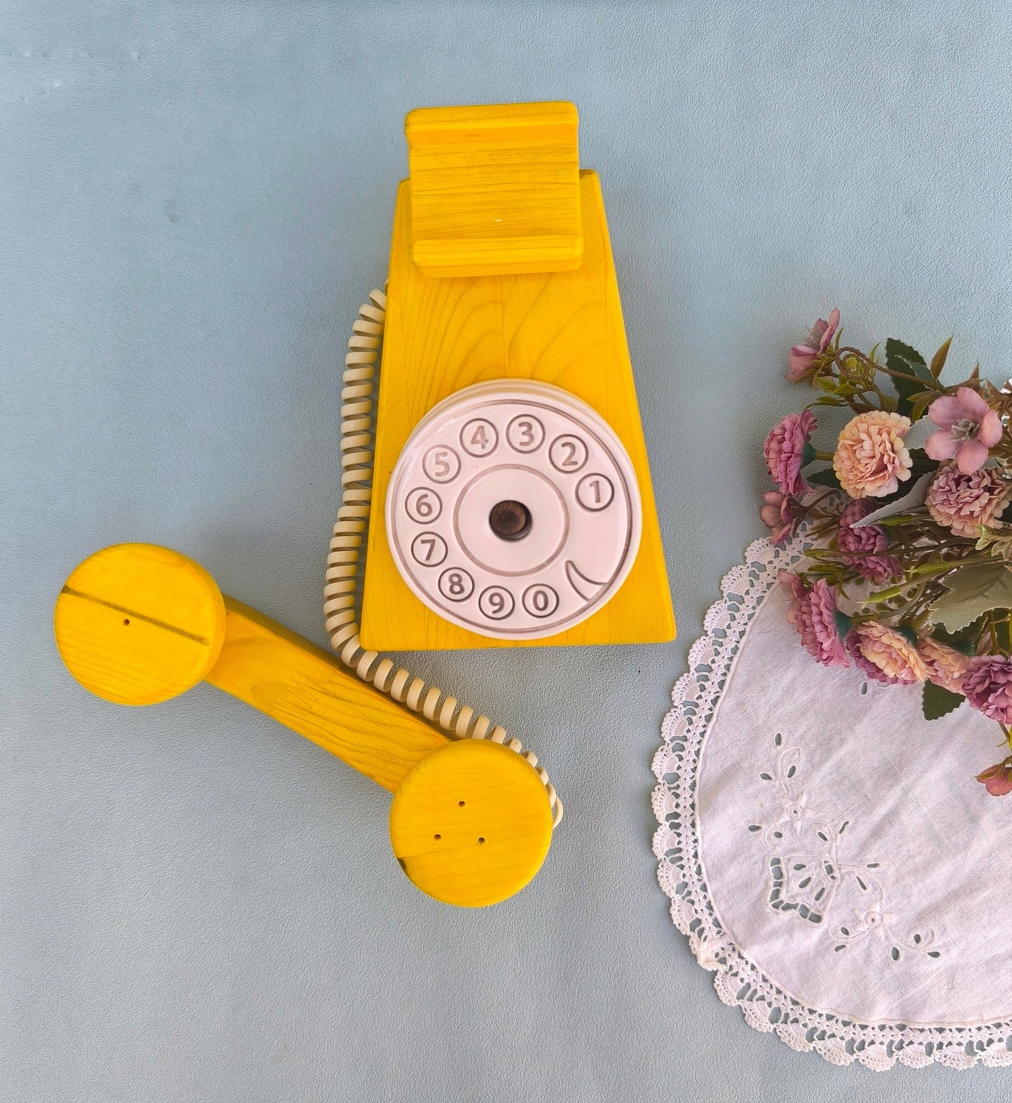 Wooden Rotary Phone with Ceramic Coasters Set of 4, Retro Dial Phone Coaster Holder With Round Coasters