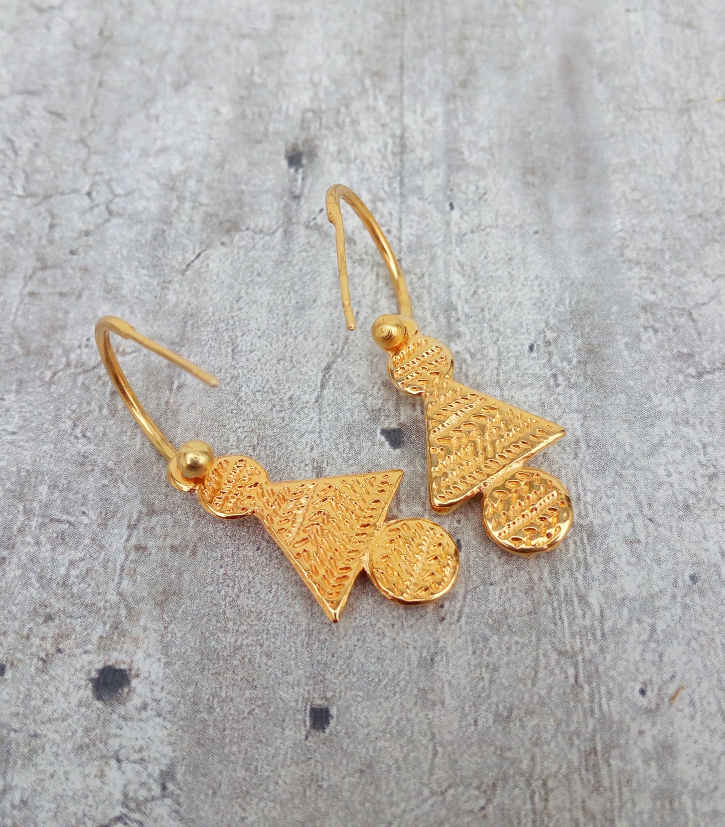 Small Gold Hoop Earrings, Huggie Earrings With Byzantine Charm