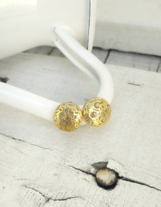 22k Gold Filled Silver Filigree Stud Earrings, Circle Post Earrings In Vintage Style