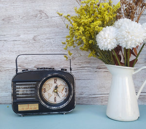 Retro Clock Radio
